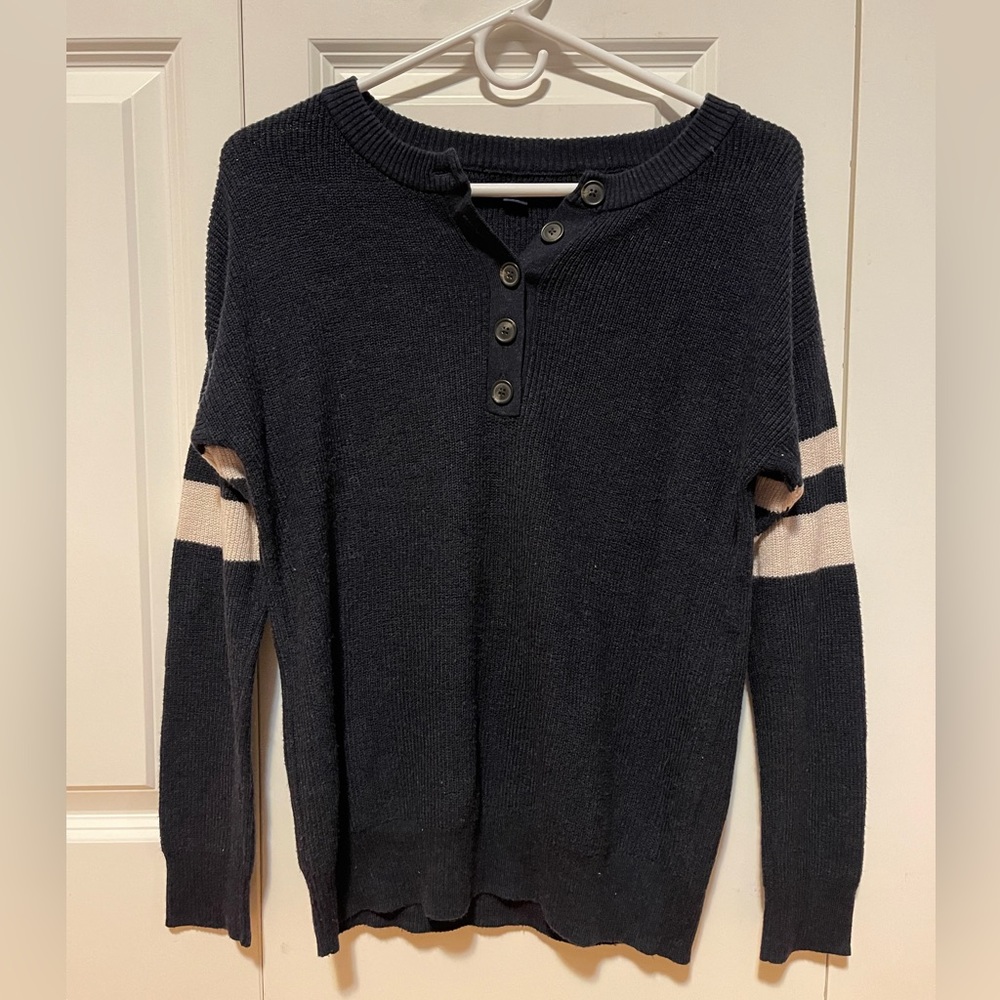 American Eagle super soft navy long sleeve size XS